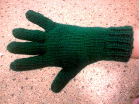Knitting Patterns Galore Bryannas Two Needle Gloves