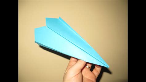 How To Make Cool Paper Airplanes That Fly Far And Straight Very Easy