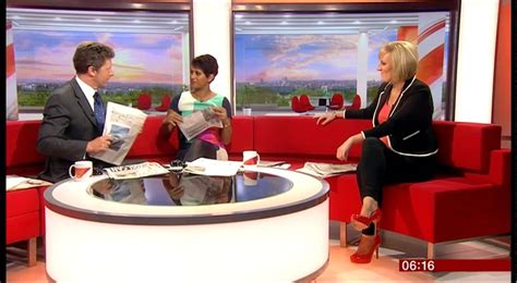 The pair had been discussing the best dad jokes, one of which had won £100 in a competition, ahead of father's day next sunday. Naga Munchetty BBC Breakfast 26-08-14 black pantyhose - YouTube