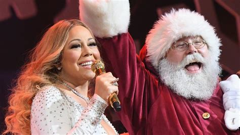 Mariah Carey Us Singers Application To Trademark Queen Of Christmas