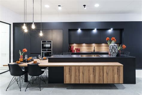 Zwarte Keuken Met Hout Accent Contemporary Kitchen Modern Kitchen