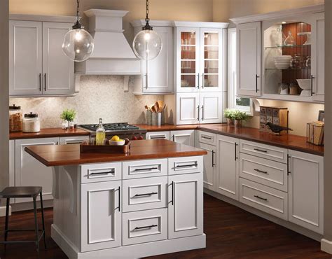 Trending Lowes Kitchen Cabinets Sale 2020 Great Modern Kitchen