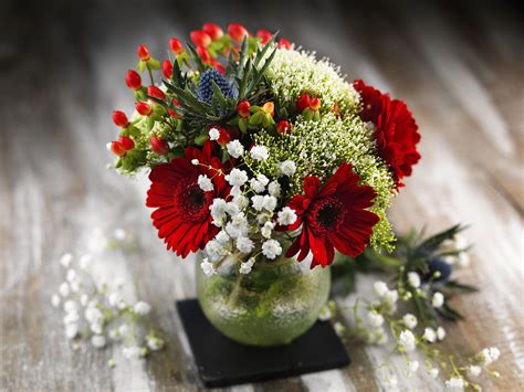 This is when you see the flowers at their best. Winter Flowers - Duerr's
