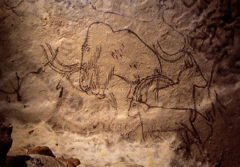 The Cave Of The Hundred Mammoths Prehistoric Art Ancient Drawings