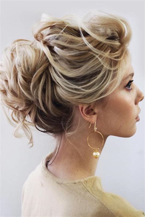 57 Sophisticated Prom Hair Updos