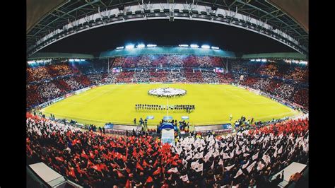 Psv brought to you by: PSV Eindhoven Greatest Champions League Atmosphere - YouTube