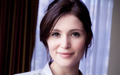 Awesome Gemma Arterton Wallpaper Pictures