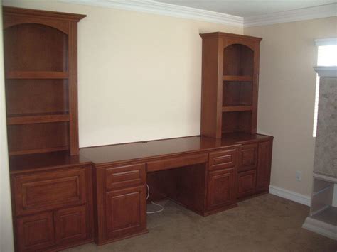 Custom Home Office Cabinets And Built In Desks