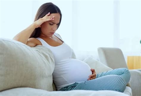Green Discharge During Pregnancy Causes And Treatment