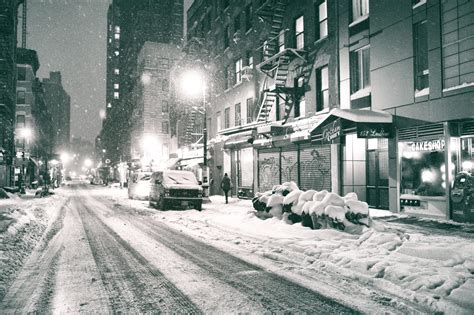 Vivienne Gucwas Photos Of The Snow In Nyc