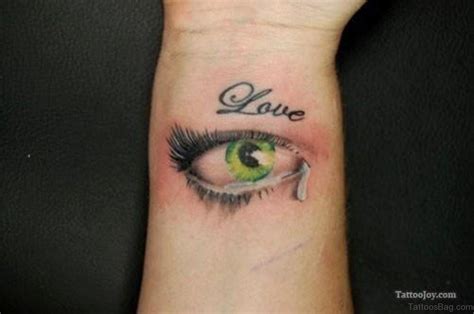 41 Best Eye Tattoos For Wrist