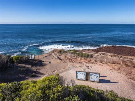 Long Point Walking Track And Lookout Nsw Holidays And Accommodation