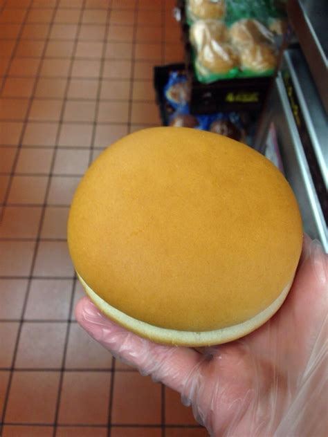 This Perfectly Smooth Bun Satisfying Food Satisfying Pictures