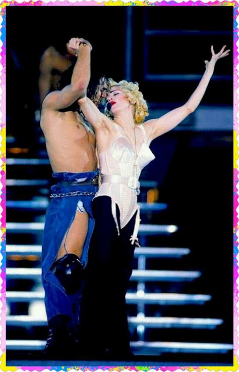 Pin By Wendy Lea On Madonna Louise Ciccone Madonna Madonna Photos