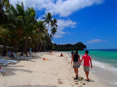 Exploring The Beautiful Alona Beach Panglao Island In Bohol