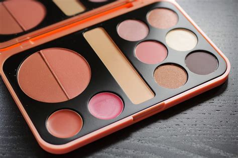 Bh Cosmetics Forever Nude Palette