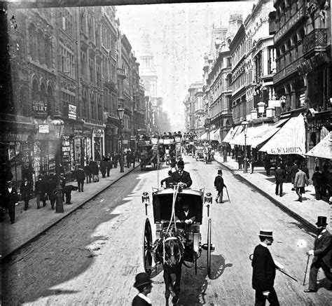 Writers In London In The 1890s Images Of London In 1892