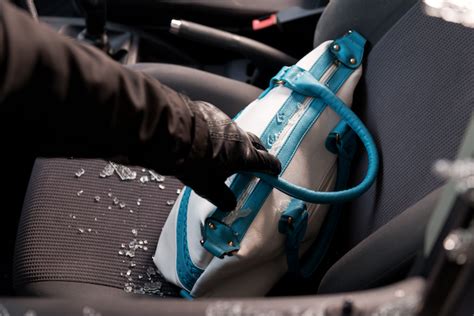 How To Prevent Your Car Being Broken Into By Thieves Go Girl