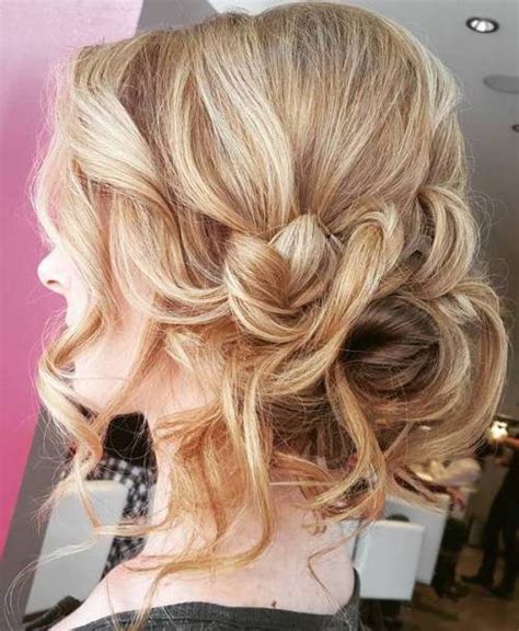 45 Side Hairstyles For Prom To Please Any Taste