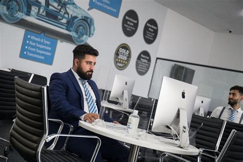 Top Tips How Car Dealers Can Survive And Thrive During The Second
