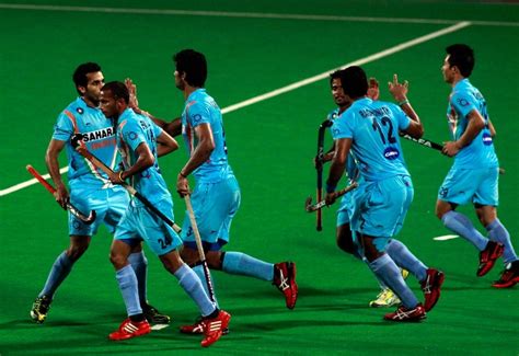 Hello, in today's video i will be showing you some field hockey highlights of a match between india and malaysia. Sultan Azlan Shah Cup 2016, men's hockey, India vs ...