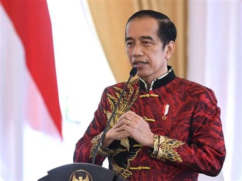 Jokowi Pakai Batik Sawunggaling Di Imlek Anne Avantie Ungkap