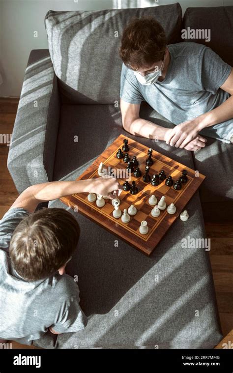 Two Young Boys Playing Chess Hi Res Stock Photography And Images Alamy