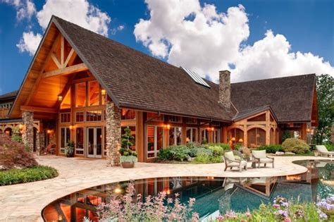 Northern Georgia Luxury Home With Stunning Mountain Views
