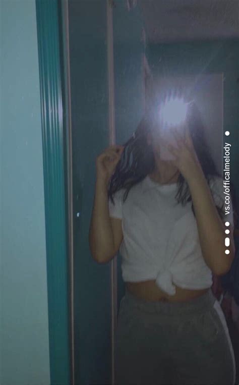 🤷🏻‍♀️ In 2021 Mirror Selfie Girl Fake Girls Snapchat Girls