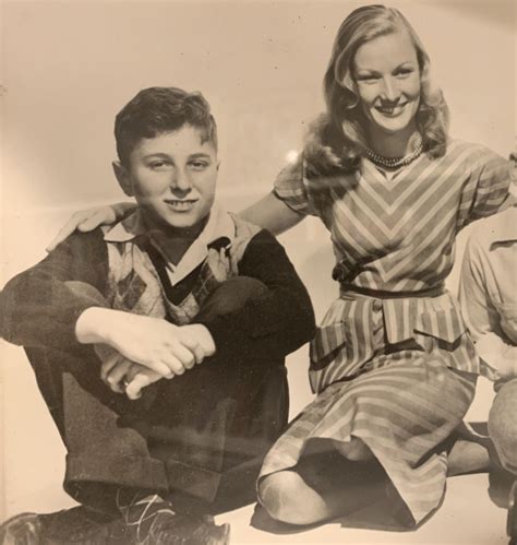 1940s My Dad With Veronica Lake Roldschoolcool