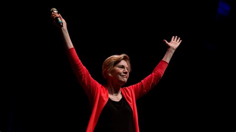 Elizabeth Warren Apologizes At Native American Forum ‘i Have Listened
