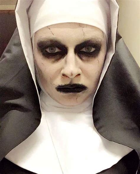 The Nun Scary Halloween Costumes Halloween Makeup Inspiration Scary