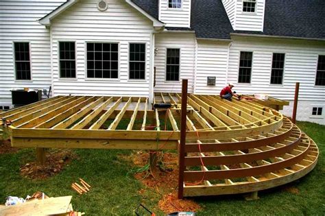 Traditional wood decking may* cost less to install upfront than composite, but wood deck boards become vulnerable to deterioration the day they are installed. Deck Design Ideas Simple Wood Designs Backyard - Get in ...