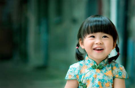 Chinese Baby Girl The Baby Girl Wearing Kids Cheongsam Sense Of