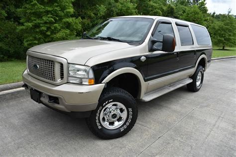 2004 Ford Excursion Limited 131852 Miles Gold Suv 8 Automatic Used