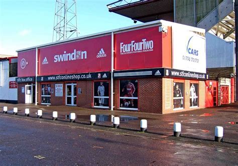 Swindon Town Football Club Shop The © P L Chadwick Cc By Sa20