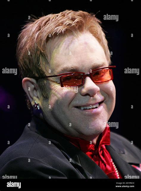 Musician Elton John Smiles During Hi Res Stock Photography And Images