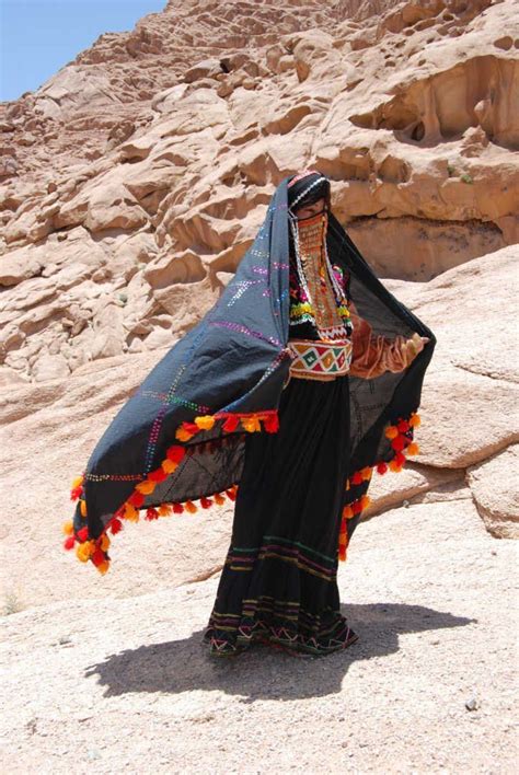 egyptian bedouin woman wearing traditional bedouin attire of south sinai northeastern egypt