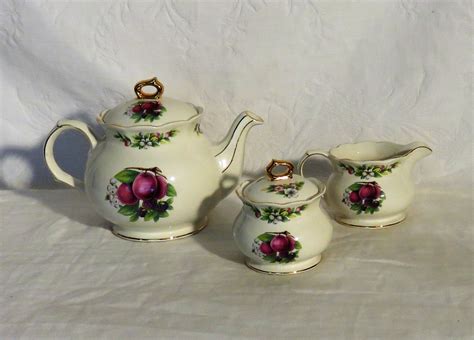 Sadler Floral Tea Set With Gold Detail Sadler Teapot Sugar Bowl And