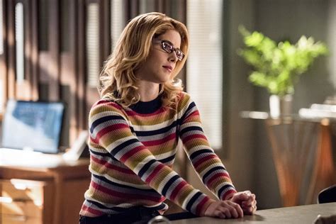 Arrow Season 7 Episode 14 Recap Felicity Tells Oliver Shes Pregnant