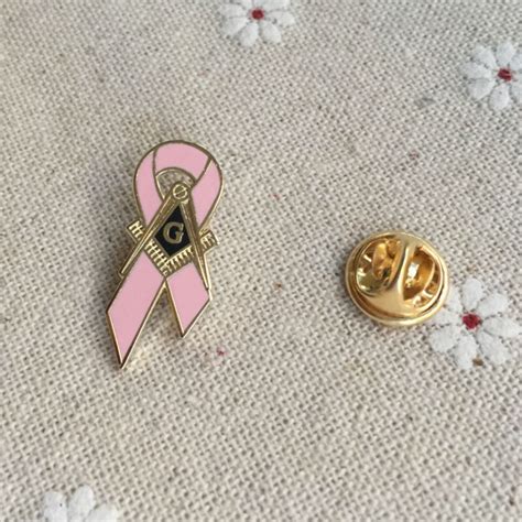 1pc Awareness Of Breast Cancer Square And Compass G Ribbon Pins Badge