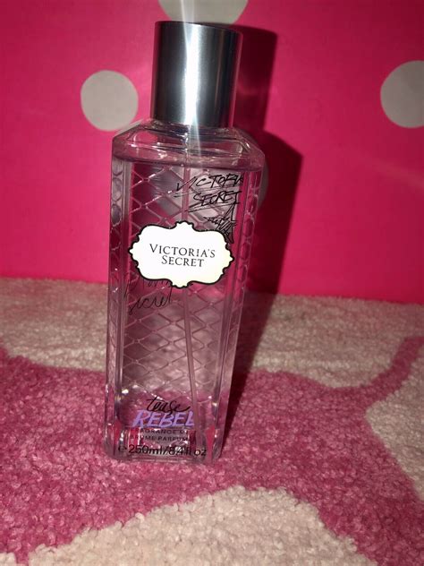 Victorias Secret Fragrance Body Mist Perfume Spray You Pick 84 Oz Free