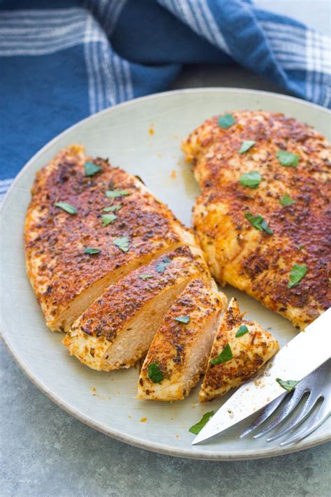 Chicken breast recipes are a great option for weeknight dinners that the whole family will enjoy. Baked Chicken Breast - Juicy and Flavorful!
