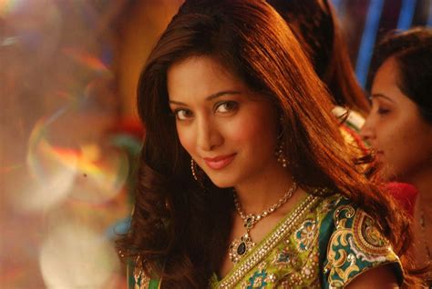 Prettiest Actresses Beautiful Actresses Drashti Dhami Long Indian Hair Dramas Online Indian