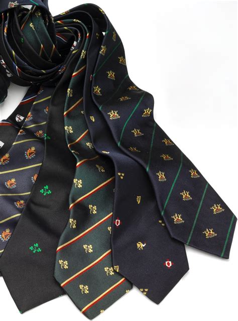 It has nearly 4000 students representing 60 nations worldwide. Irish Royal College of Surgeons Tie - The Ben Silver ...
