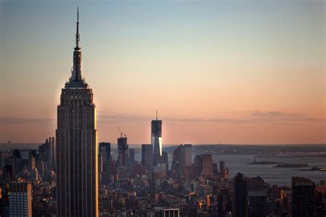 1 world trade center will reclaim the sky in lower manhattan the new york times