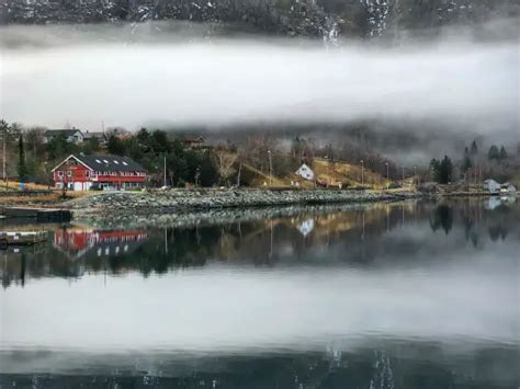 Viajar A Los Fiordos Noruegos En Invierno