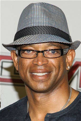 Funeral Services For Espn Anchor Stuart Scott To Be Private