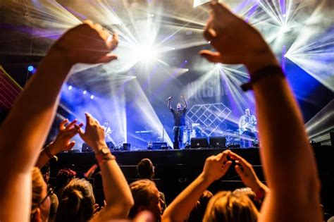 Lees de laatste info over paaspop 2021 op. Coronavirus: Gaat Paaspop 2021 door? | Festileaks.com