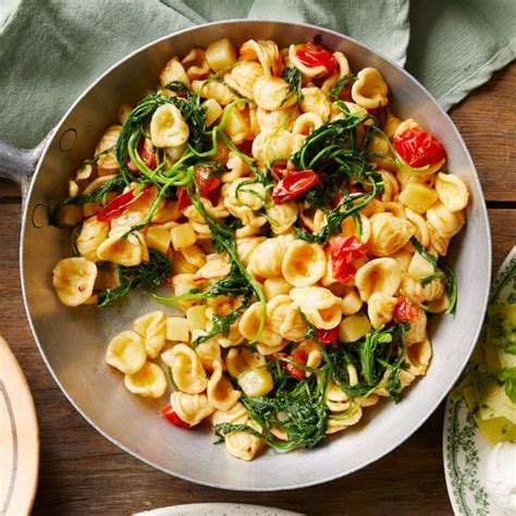 Rachel Roddys Recipes For Easy Summer Pasta Italian Food And Drink